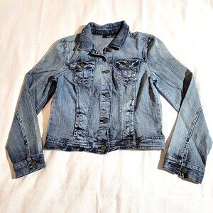 a.n.a Women's Medium Blue Denim Jacket Classic Button Front Medium Wash